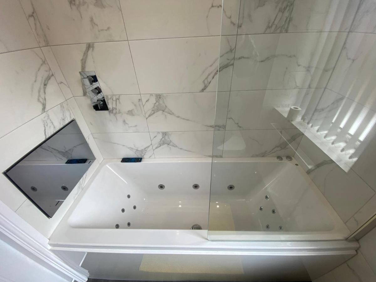 Entire Luxury House Vila Elland Exterior foto